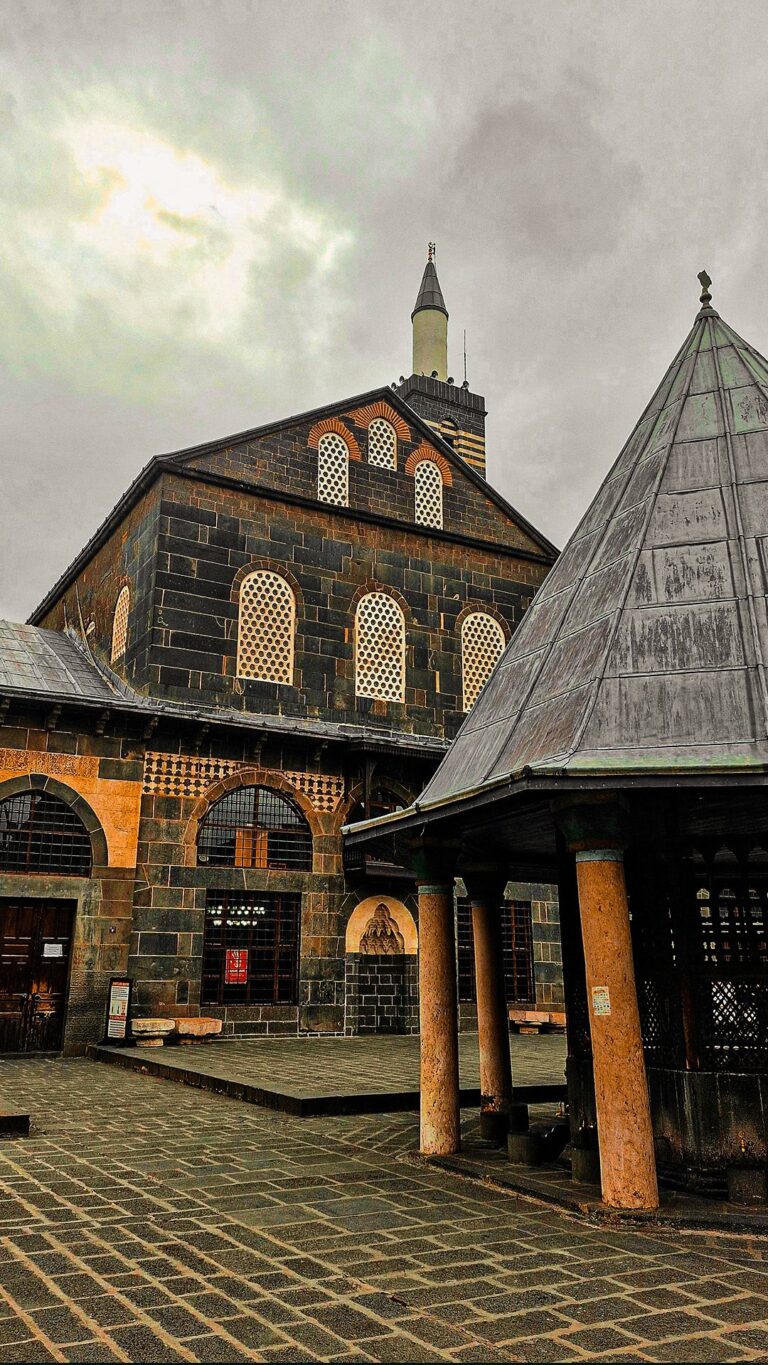 Instagram post from ugurarden. This post is in position 18.